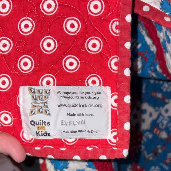 Cat and the Hat Quilt 36.5X42.5 - Picture 2 of 5